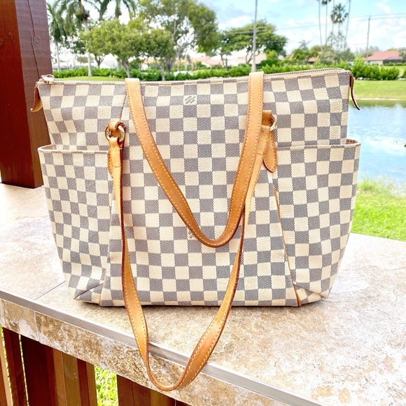 🚫SOLD🚫Louis Vuitton Damier Azur Totally MM Bag - Picture 1 of 10